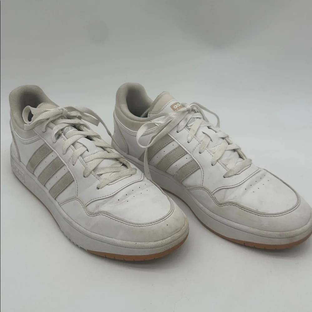 adidas HOOPS 3.0 BASKETBALL LOW Footwear White Metal-Gray Mens Size 11.0